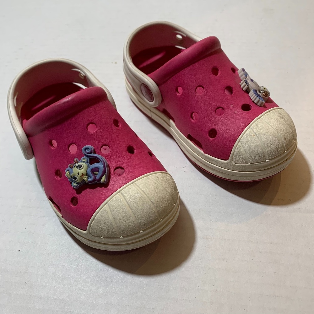 CROCS Dora Charms Capped Clogs toddler girl Shoes. Like new. Great shoes!